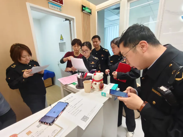 长风市场所以检代训 守护笑容“不掉线”