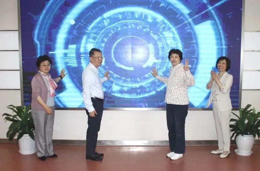 奋力“医”跃｜以人才之笔，绘就“长风画卷”——长风社卫人才孵化项目暨科研能力实践与创新工作坊启幕