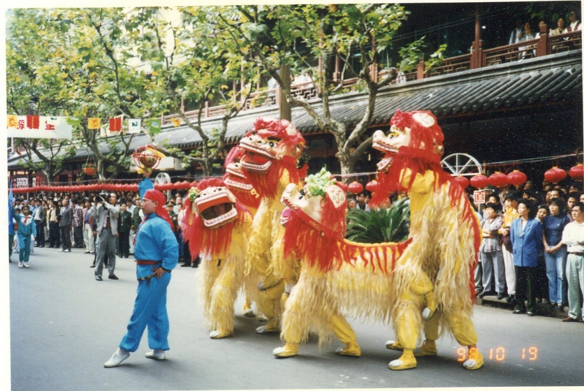 img043.jpg